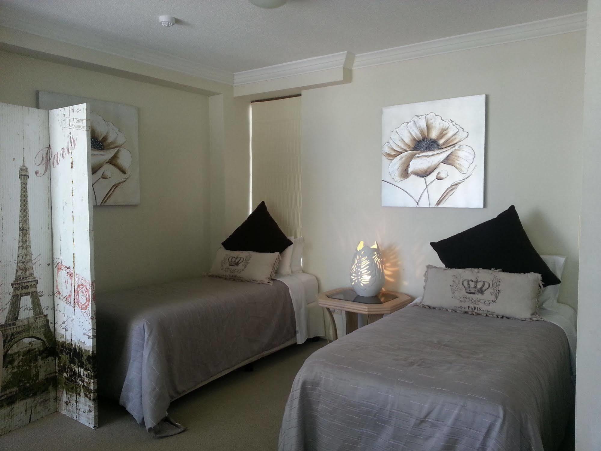 Broadbeach Holiday Apartments Gold Coast Exterior foto
